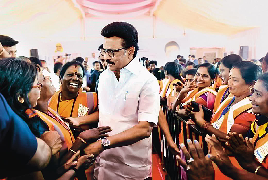 MK Stalin meeting with women workers