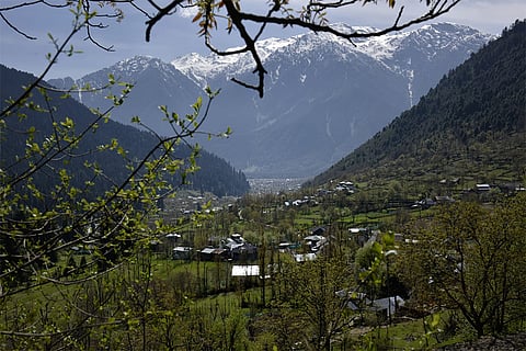 An overview of pahalgam valley.