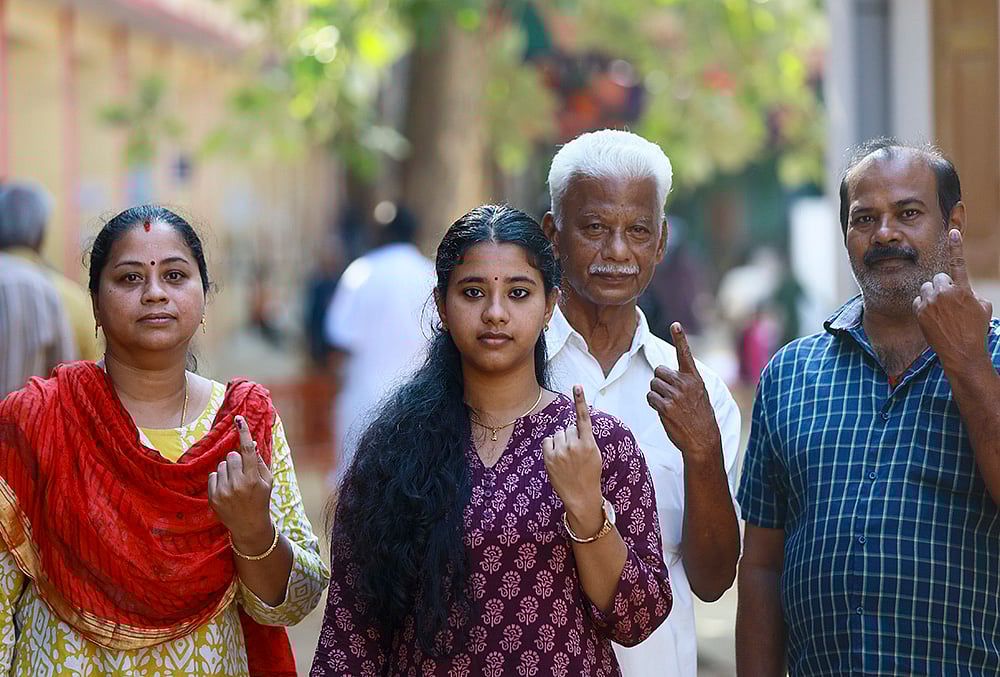 TN polls: People cast their vote