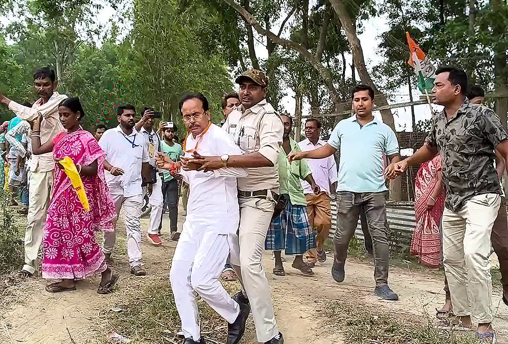 WB polls: BJP candidate assaulted in South Dinajpur