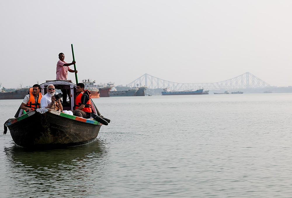 Hooghly river bengal

