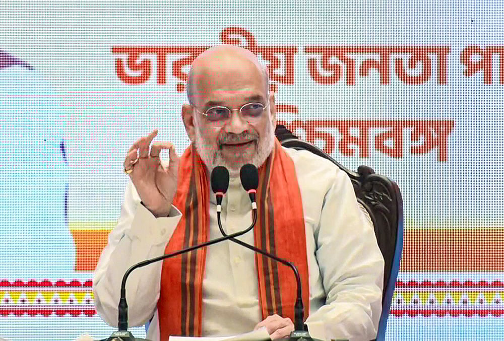 Amit Shah addresses media in Kolkata