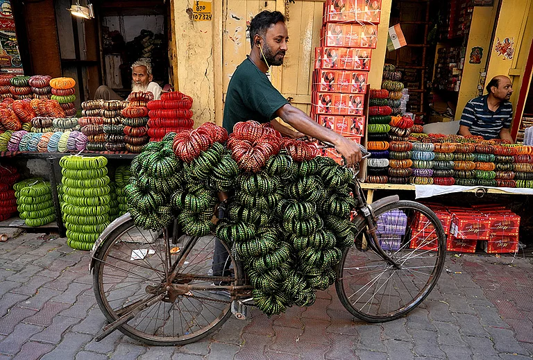 null - | Photo: Tribhuvan Tiwari/Outlook