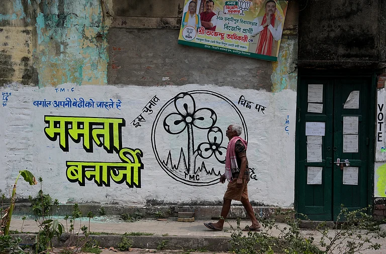 10 Interesting Battles In Bengal Phase 2. - PTI