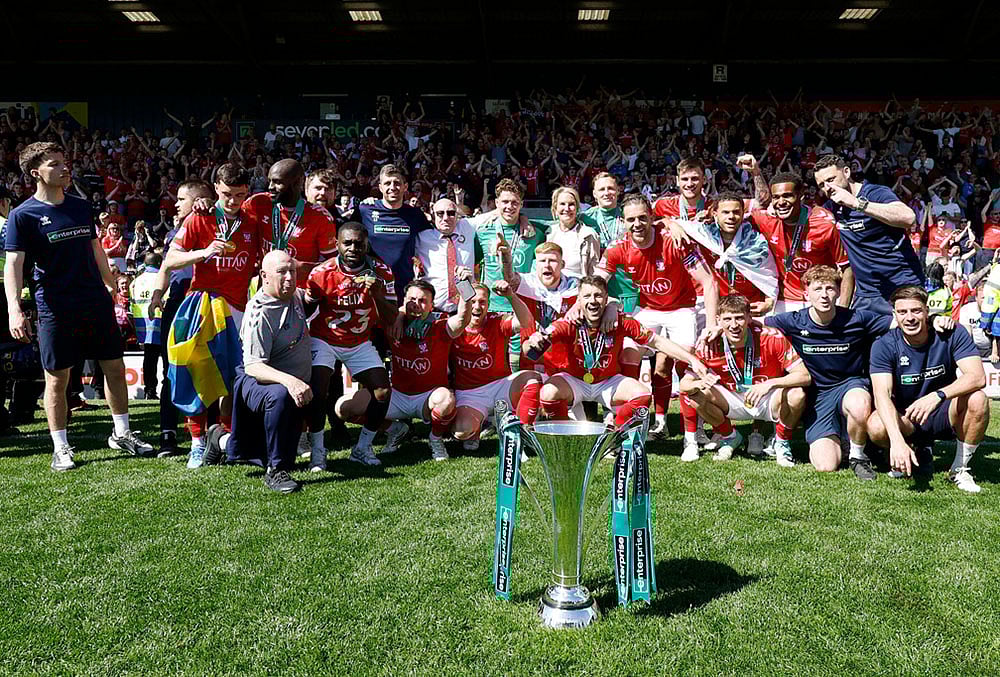 Rochdale vs York City National League soccer-York City players 