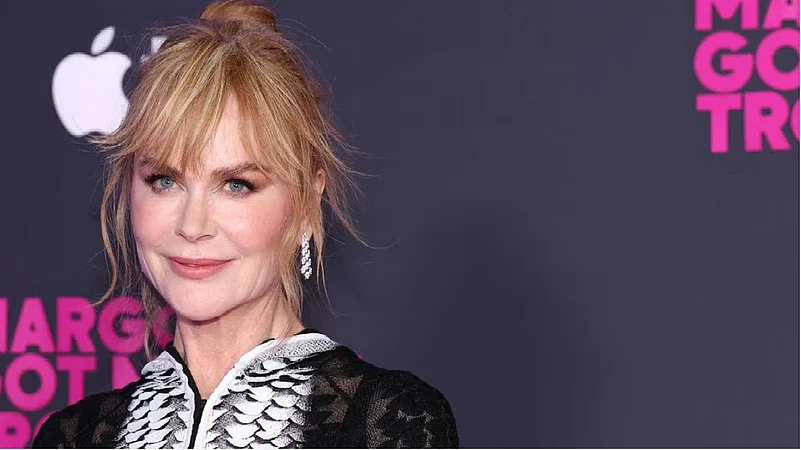 Nicole Kidman Hospitalised