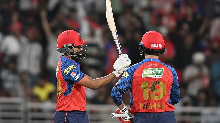 According to Chat GPT, PBKS have 55 to 65% chance of winning the match against DC in match 35 of IPL 2026. - | Photo: AP