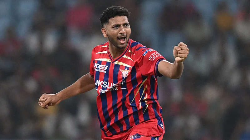 lsg vs kkr ipl 2026 mohsin khan five wicket haul