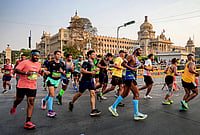 TCS World 10K Bengaluru 2026: J&K CM Omar Abdullah Participates; Runners Hit The Streets | Photo: PTI : People take part in the TCS World 10K marathon, in Bengaluru.