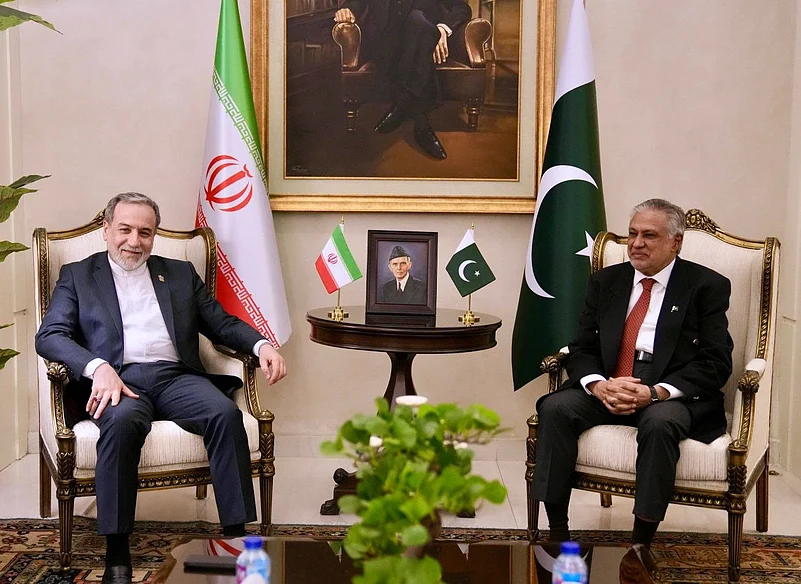 Iran FM Abbas Araghchi Islamabad visit
Araghchi Pakistan visit successful