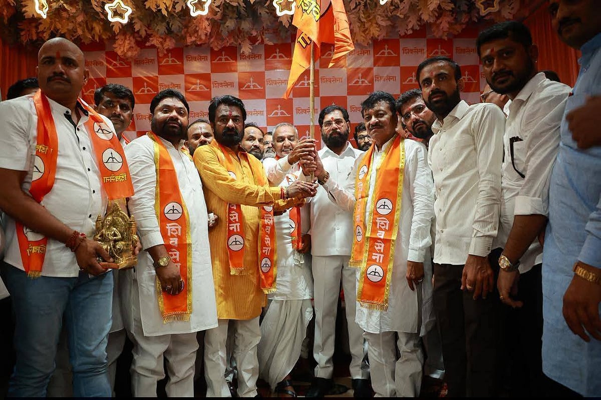 Vinayakrao Patil Joins  Shiv Sena  - Facebook