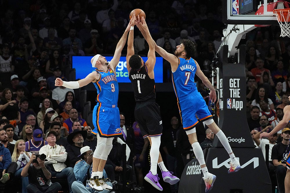 NBA: Oklahoma City Thunder vs Phoenix Suns