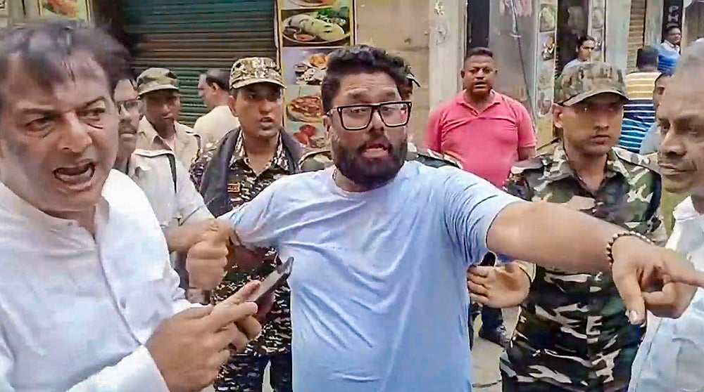 WB polls: Clash at Bally area in final phase of polls