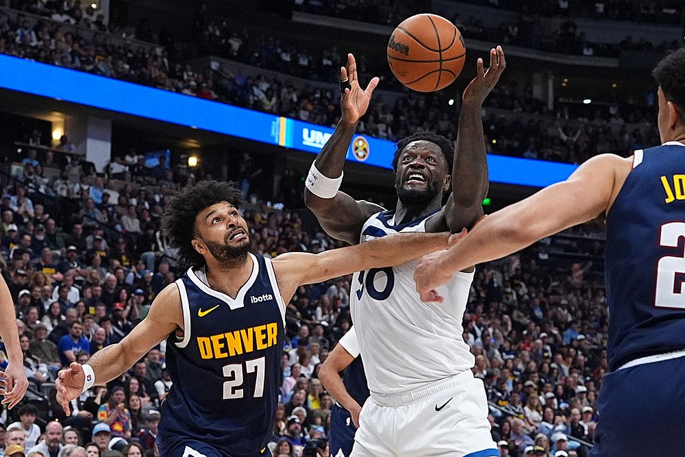 Basketball: Minnesota Timberwolves vs Denver Nuggets