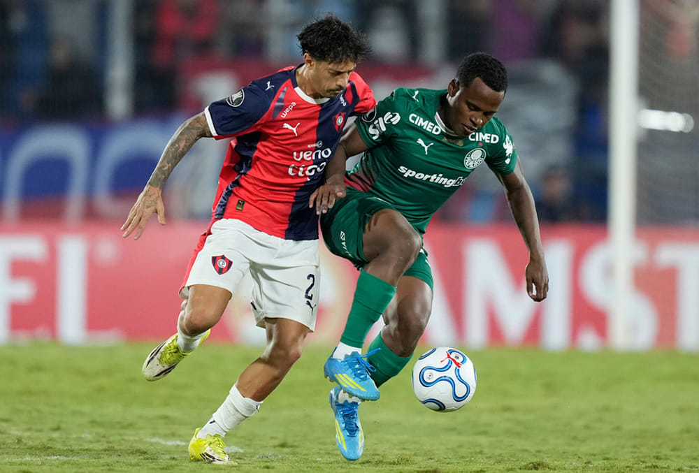 Cerre Porteno Vs Palmeiras Copa Libertadores-Jhon Arias