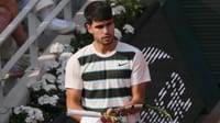 | Photo: AP/Aurelien Morissard : Spain's Carlos Alcaraz towels off during the final of the French Open tennis tournament against Italy's Jannik Sinner, Sunday, June 8, 2025, in Paris.