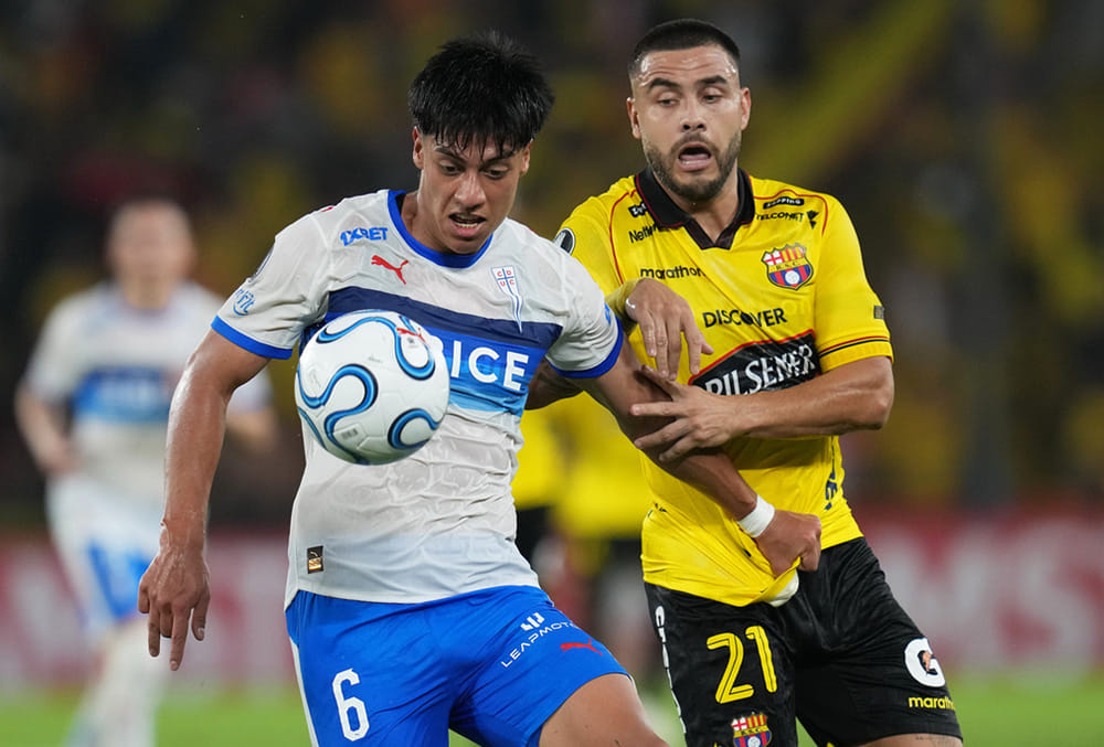 Ecuador Chile Copa Libertadores Soccer-Sebastian Arancibia