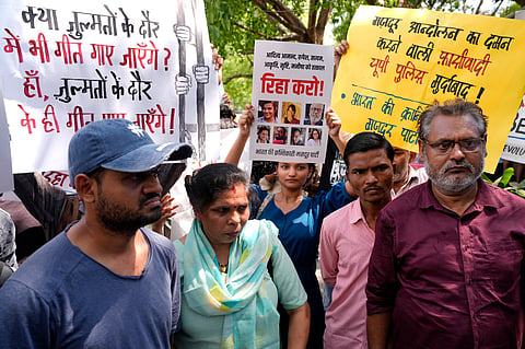 Himanshu Thakur's and Aditya Anand's parents at the Jantar Mantar Protest 