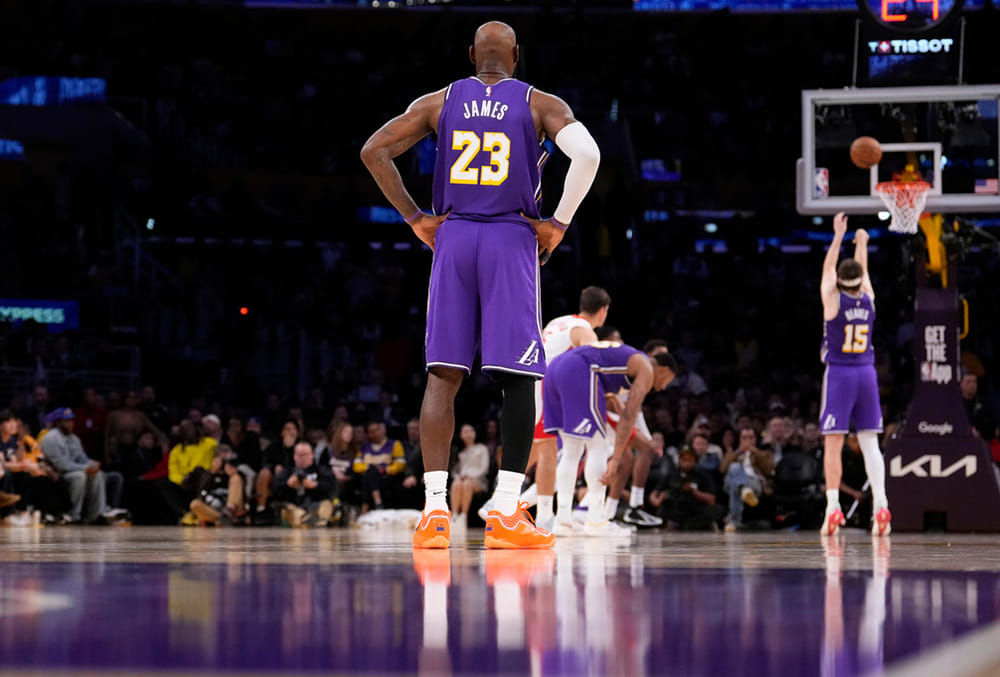 Los Angeles Lakers vs Houston Rockets, NBA 2026 Playoffs-LeBron James