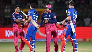 (AP Photo) : Delhi Capitals' Tristan Stubbs with batting partner Ashutosh Sharm shake hands with Rajasthan Royals' Vaibhav Sooryavanshi, second right, after wining against Rajasthan Royals during the Indian Premier League cricket match in Jaipur, India, Friday, May, 1, 2026