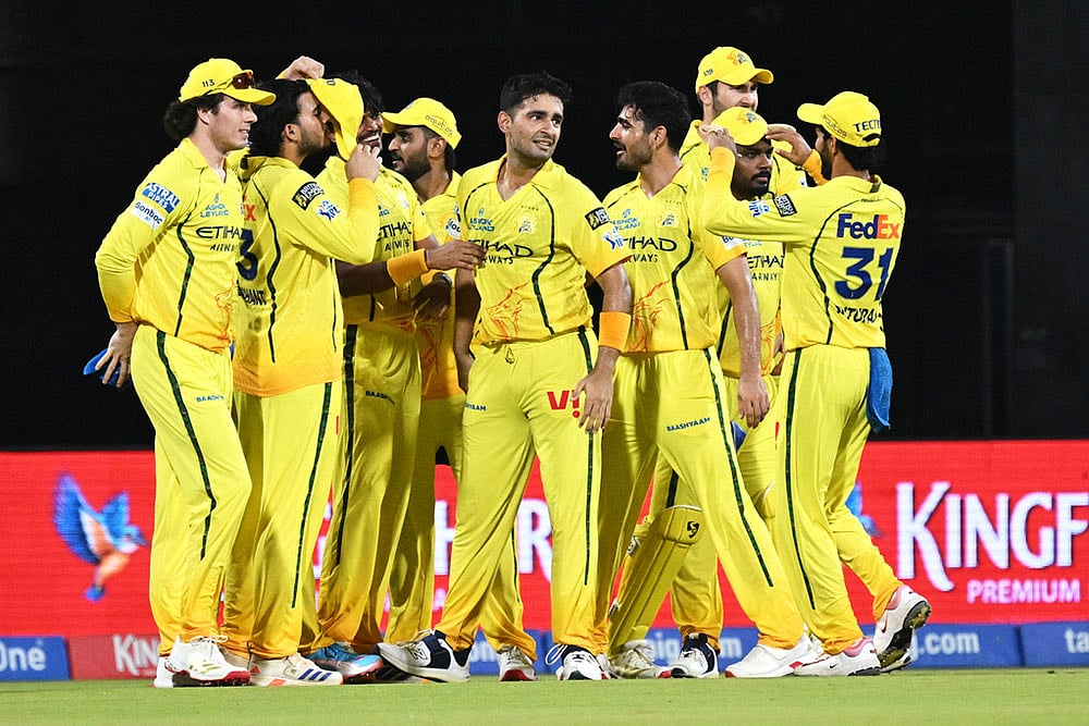 Indian Premier League: Chennai Super Kings vs Mumbai Indians
