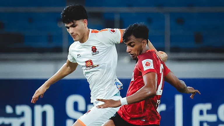 SC Delhi and Punjab FC footballers fighting for the ball during ISL 2025-26 match at Delhi. - IndSuperLeague/X