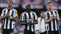 Premier League LIVE Score, Saturday Goal Rush: Newcastle Look To End Losing Streak; Sunderland Eye Revival | Photo: AP/Ian Walton : Newcastle players applaud to supporters at the end the English Premier League soccer match between Arsenal and Newcastle United in London, Saturday, April 25, 2026.