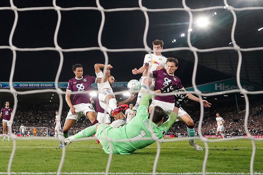 EPL: Burnley vs Leeds United