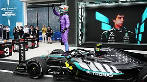 AP Photo : Mercedes driver Kimi Antonelli of Italy celebrates after winning the Miami Formula One Grand Prix auto race in Miami Gardens.