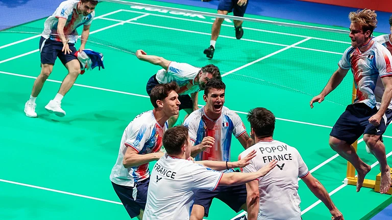 France celebrate after defeating India in the Thomas Cup semi-finals. - Photo: BWF via Badminton Photo