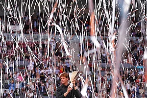| Photo: AP/Manu Fernandez : Jannik Sinner, of Italy, holds the trophy after winning the men's singles tennis final match against Alexander Zverev, of Germany, at the Madrid Open tennis tournament in Madrid, Spain.