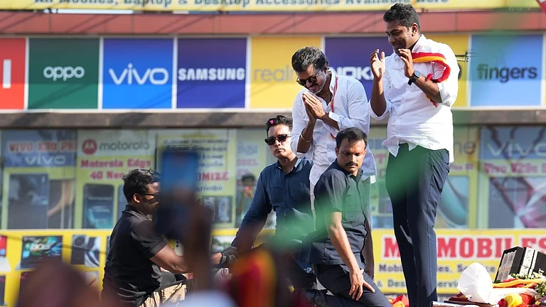 Tamilaga Vettri Kazhagam (TVK) chief Vijay during a campaign ahead of Tamil Nadu Assembly elections. - | Photo: Suresh K Pandey/OUTLOOK