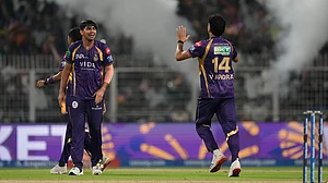 | Photo: AP/Bikas Das : Kolkata Knight Riders' Kartik Tyagi, left, celebrates the wicket of Lucknow Super Giants' Nicholas Pooran during the Indian Premier League cricket match between Kolkata Knight Riders and Lucknow Super Giants in Kolkata, India.