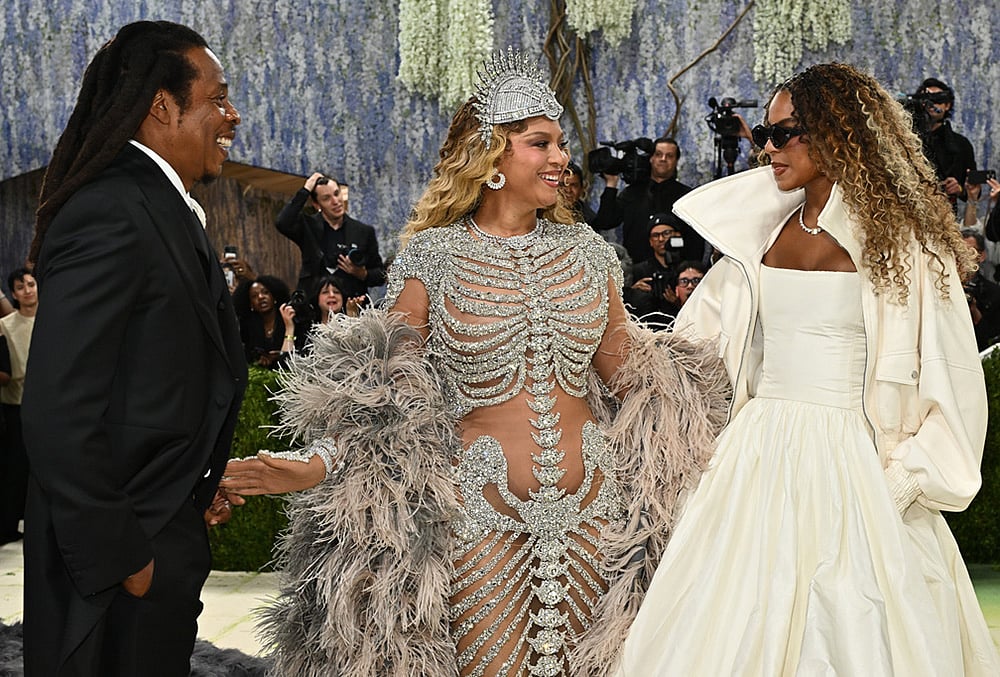 Jay-Z, from left, Beyoncé, and, Blue Ivy Carter arrive at The Metropolitan Museum of Art's Costume Institute benefit gala celebrating the opening of the "Costume Art" exhibition in New York.  - | Photo: Evan Agostini/Invision/AP