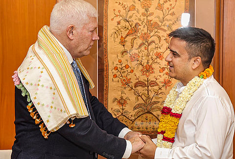 Gujarat Deputy Chief Minister Harsh Sanghavi with US Representative, Congressman Pete Sessions during a meeting, in Gandhinagar. 