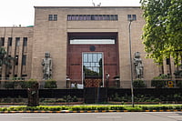 Delhi RBI Building Fire: 6 Fire Engines Deployed, No Casualties Reported Yet PTI : RBI building at Parliament Street, Delhi
