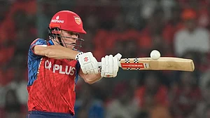 AP Photo/Mahesh Kumar A. : Punjab Kings' Cooper Connolly plays a shot during the Indian Premier League cricket match between Sunrisers Hyderabad and Punjab Kings in Hyderabad, India, Wednesday, May 6, 2026.