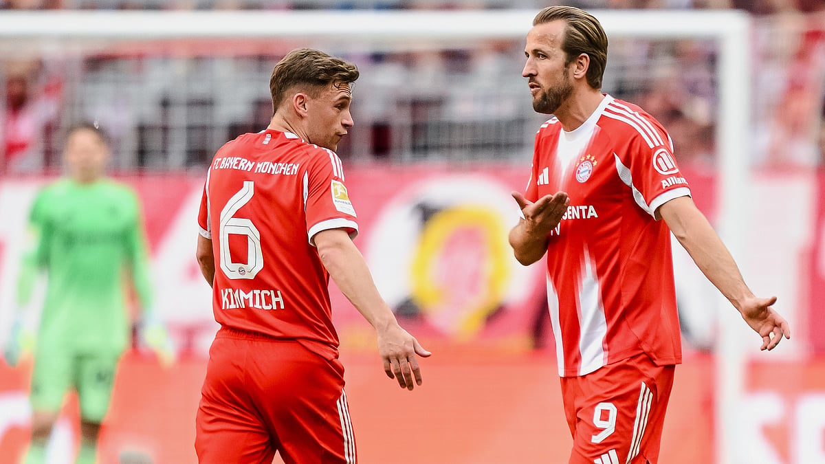 Bayern's Joshua Kimmich, left, and Harry Kane react during a German Bundesliga soccer match between Bayern Munich and 1. FC Heidenheim in Munich, Germany, Saturday, May 2, 2026.  - | Photo: AP/Harry Langer