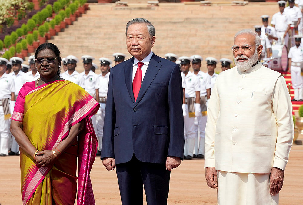 Vietnam President To Lam in India