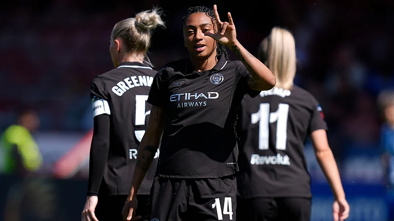 Manchester City's Kerolin celebrates scoring during the Women's Super League soccer match between Brighton and Hove Albion and Manchester City in Crawley, England, Saturday April 25, 2026. - | Photo: AP/Andrew Matthews