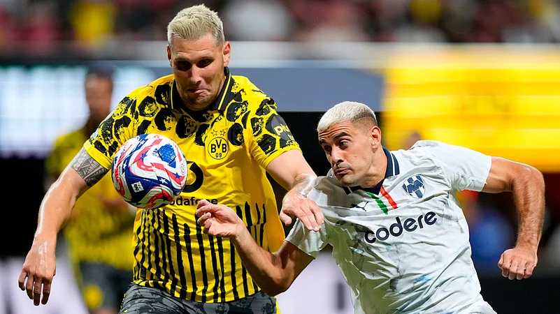 Borussia Dortmund Germany defender Niklas Sule announces retirement details