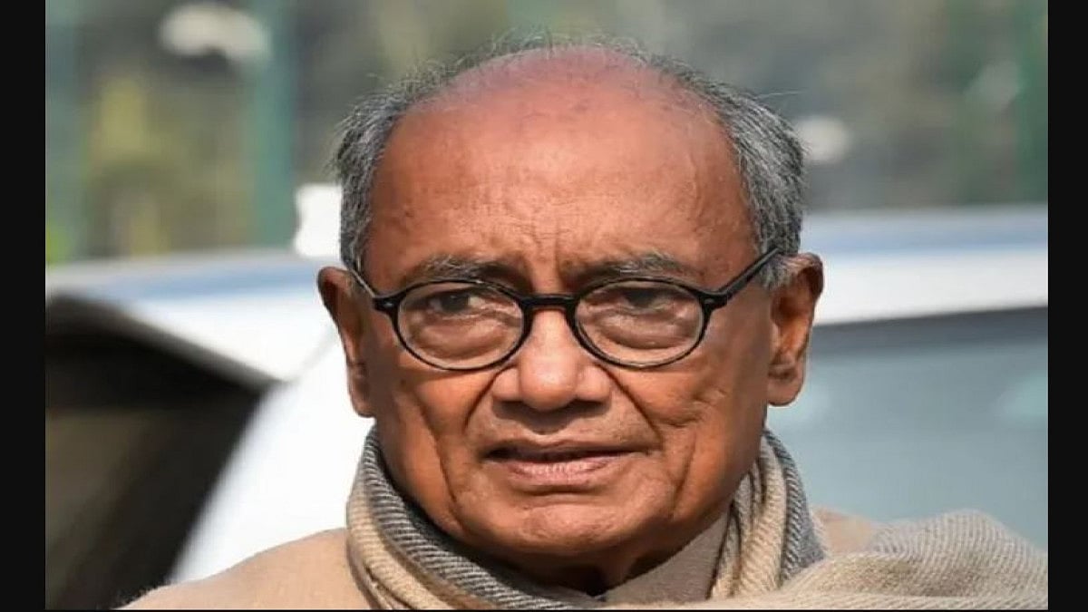 Congress MP Digvijaya Singh threatens to protest for farmers.