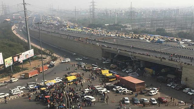 Protesting Farmers Intensify Stir, Block Delhi-Ghazipur Border