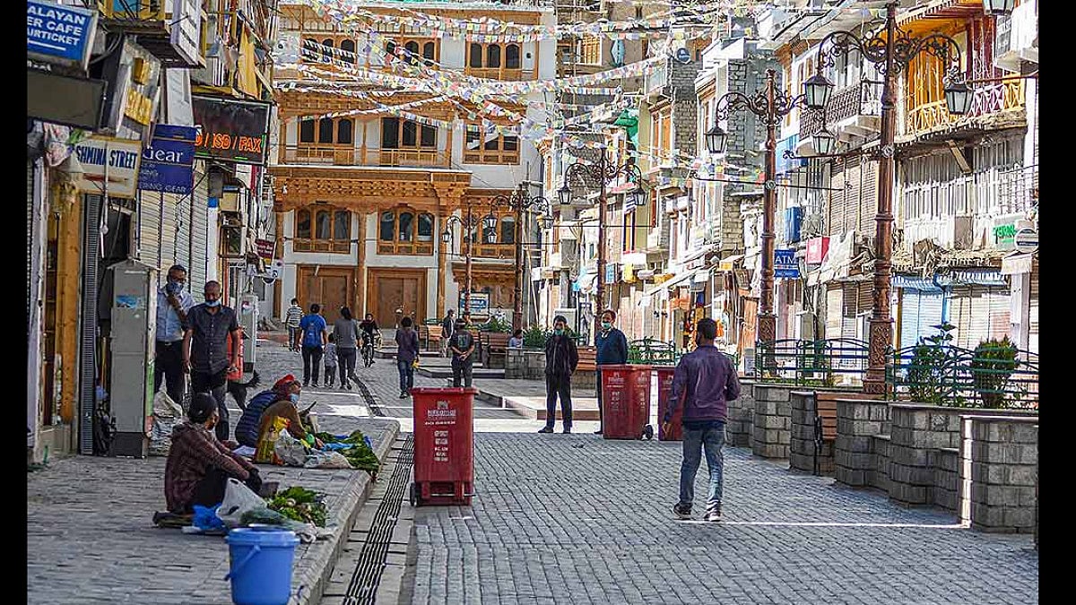 Empty Roads as COVID cases increase