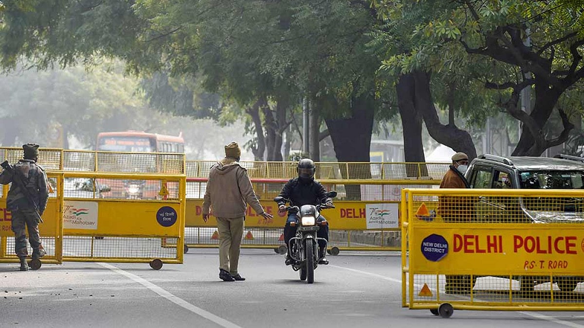 Over Half Of Delhi Citizens Want Weekend Curfew To Continue: Survey