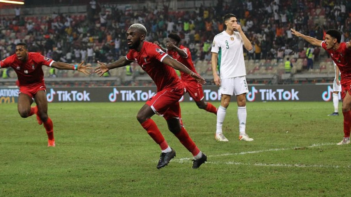 Equatorial Guinea players celebrate goal against Algeria at African Cup of Nations 2021.