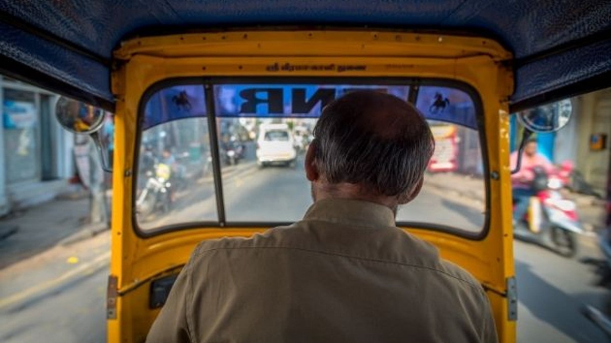 An auto driver clicked from behind. 
