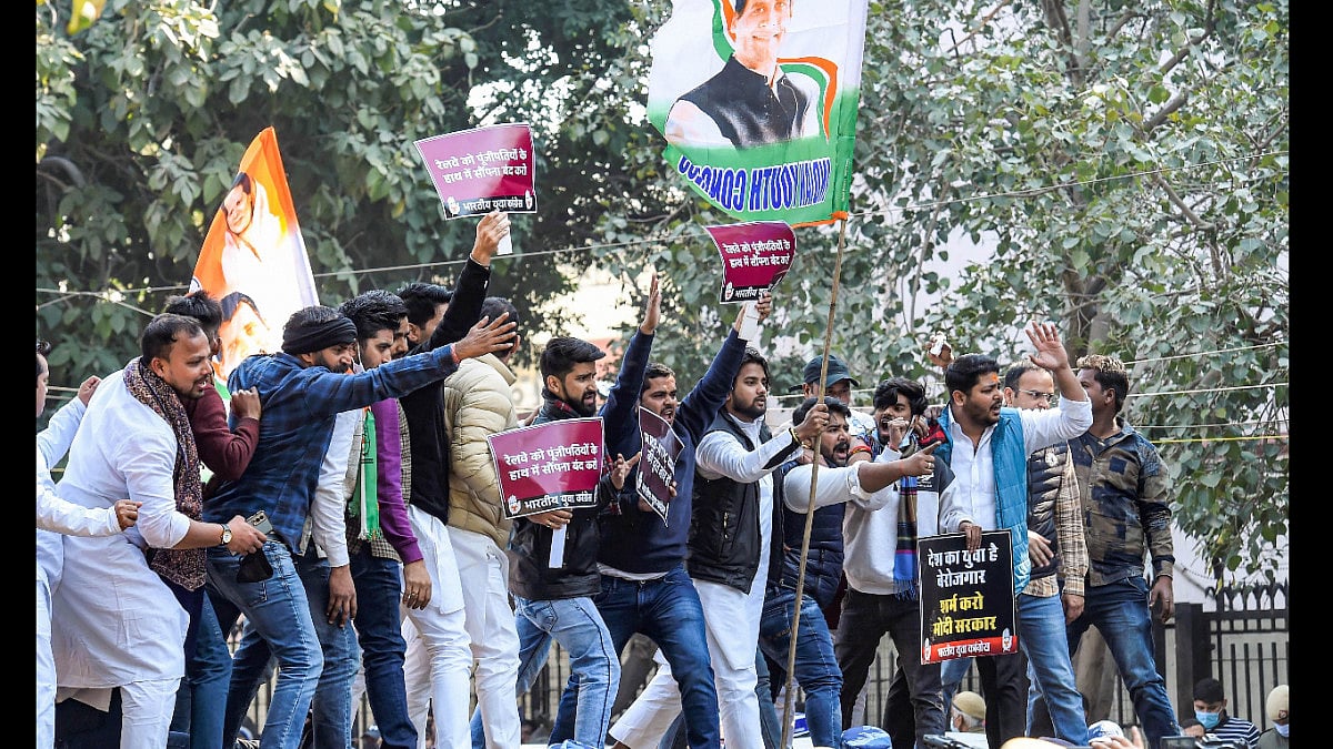 Members of  IYC stage a protest against the alleged repressive action by the administration on youth