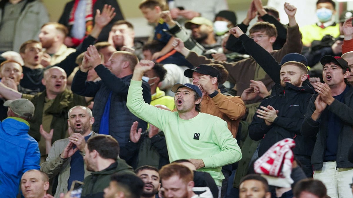 Park Ji-sung, Former Manchester United Star, Appeals To Fans To Stop Singing Offensive Song