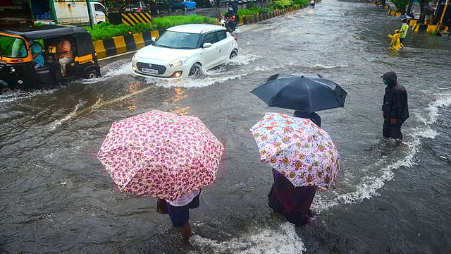 In Pictures: Heavy Showers Lash Mumbai